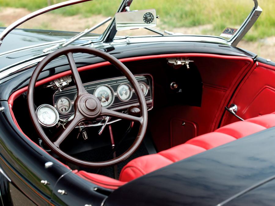 Торпедо Auburn 12-165 Salon Dual Ratio Speedster 1933 года  (фото 3 из 6)